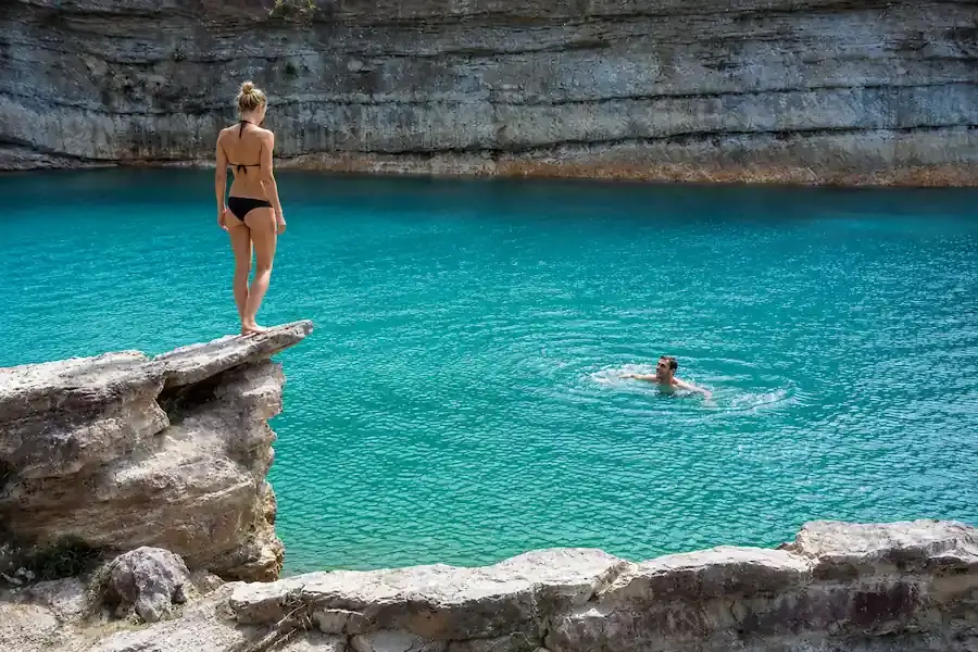 Pengaron Blue Lake - Paring Tali